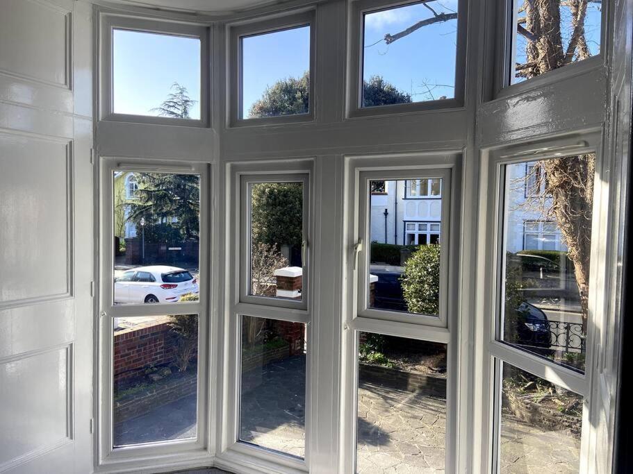 Central Southsea Boutique 2 Bedroom Flat Portsmouth Bagian luar foto