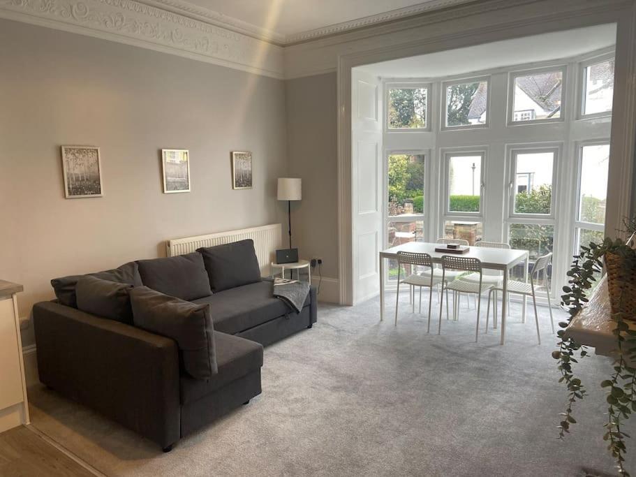Central Southsea Boutique 2 Bedroom Flat Portsmouth Bagian luar foto